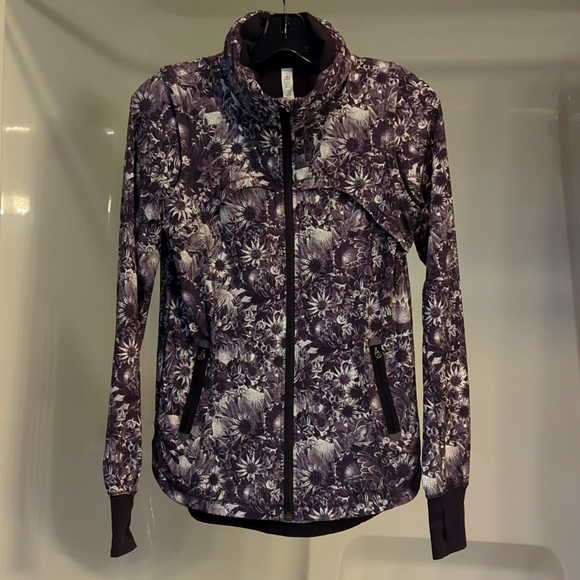 Lululemon Jacket - Picture 1 of 6